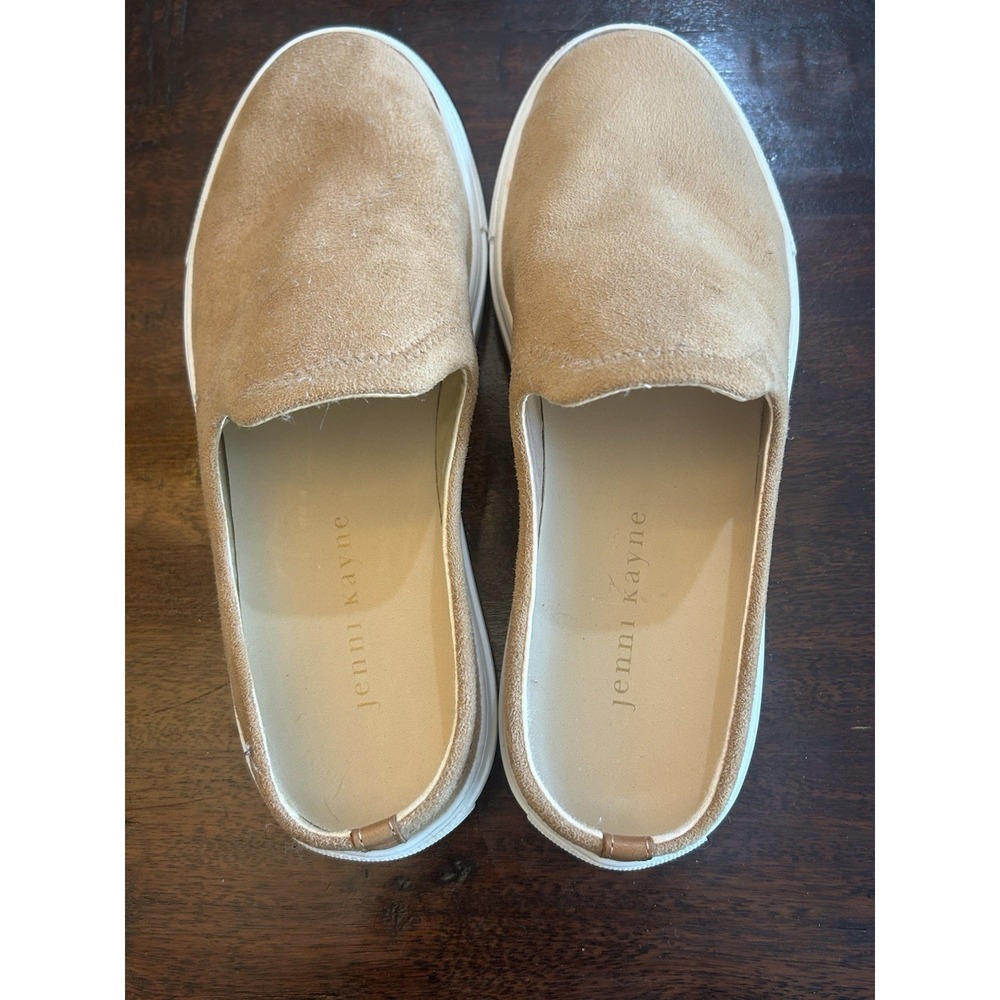 Jenni Kayne tan suede slip-on sneakers W/a white rubber sole Size 38 Worn Once